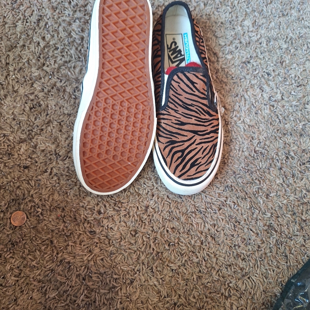 Vans-size 5 womens